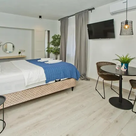 Apartament And Happy Place Hvar Town