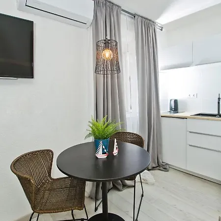 And Happy Place Apartamento Hvar Town