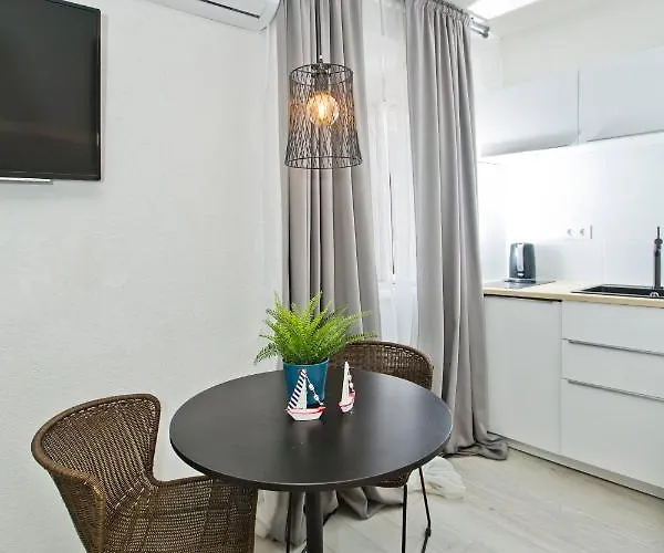 And Happy Place Apartament Hvar Town